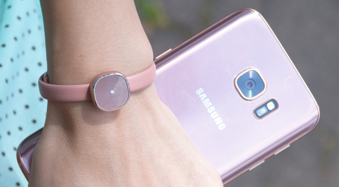 Samsung Charm, la fashion fitband