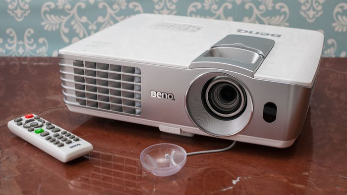 miglior videoproiettore - benq_w1070